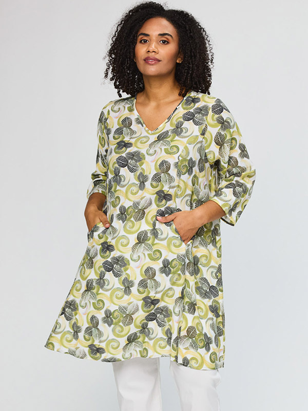 Studio Dámske letné šaty so zeleným vzorom. S262827