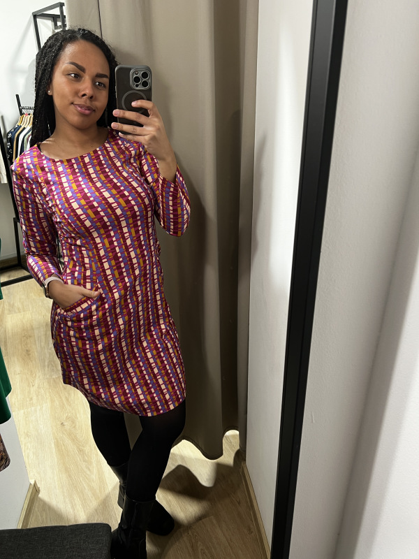 ZILCH Puzdrovévzorované šaty s vreckami.