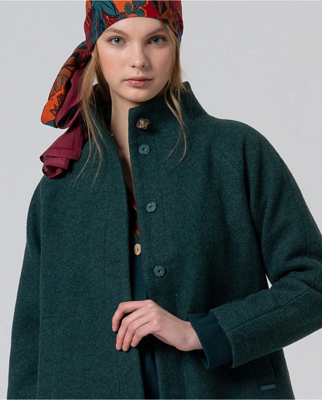 SURKANA Dámsky tmavozelený vlnený kabát. 565NICO421 1