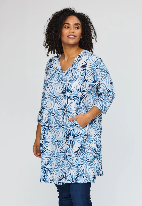 Studio Dámske letné šaty biele s modrým vzorom. S262835